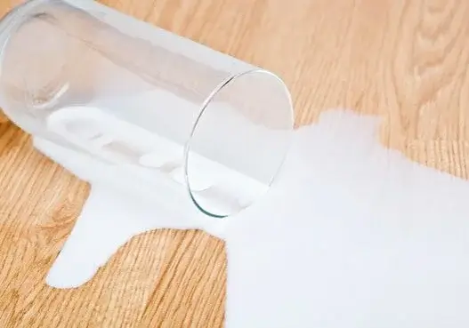 VinylSpills-landscape VinylSpills-landscape